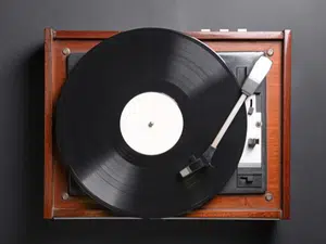 Make an effort Creek husband 7 Pointers to Consider When Buying a Vinyl Record Player | WhisperRoom